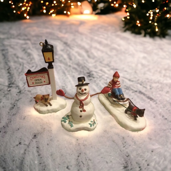 Vintage Hallmark Keepsake Victorian Christmas Memories Kinkade Ornaments - Picture 1 of 8